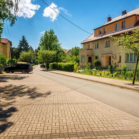 Apartamenty Cud Miod 1 Kudowa-Zdrój Kültér fotó